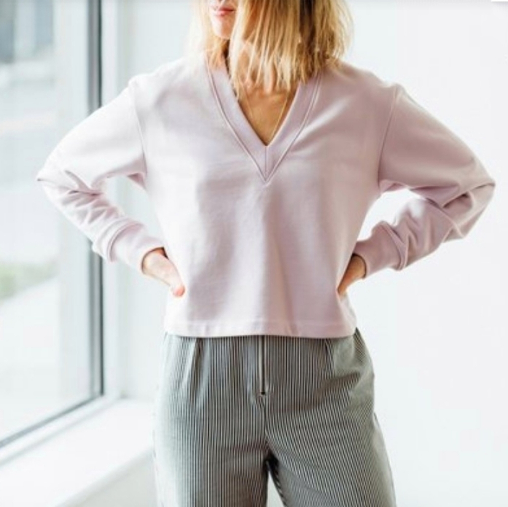 NWT Tibi V Neck Cropped Pink Pullover Sweatshirt